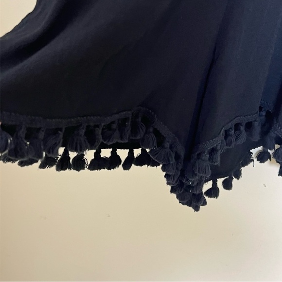 Saylor Alivia Aztec Chevron Embroidered Tassel Deep V Romper Size Small Boho - Picture 5 of 10